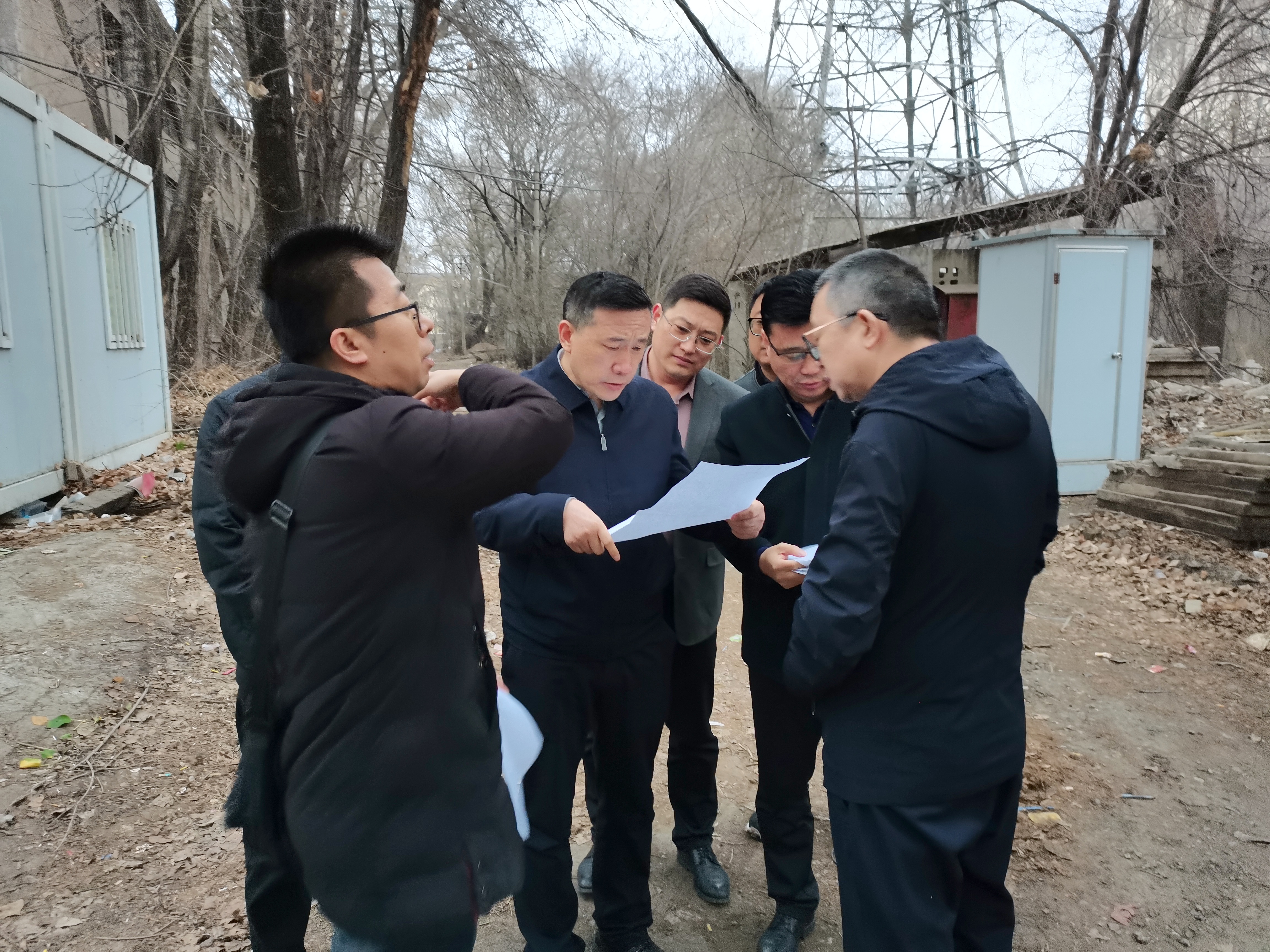 李興財(cái)帶隊(duì)開展資產(chǎn)盤活調(diào)研