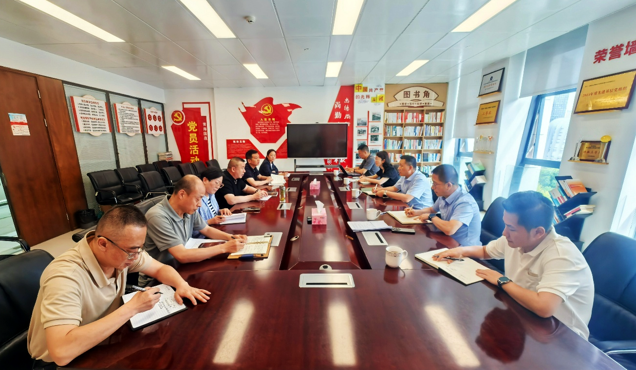 李興財(cái)赴青海國(guó)晟調(diào)研指導(dǎo)